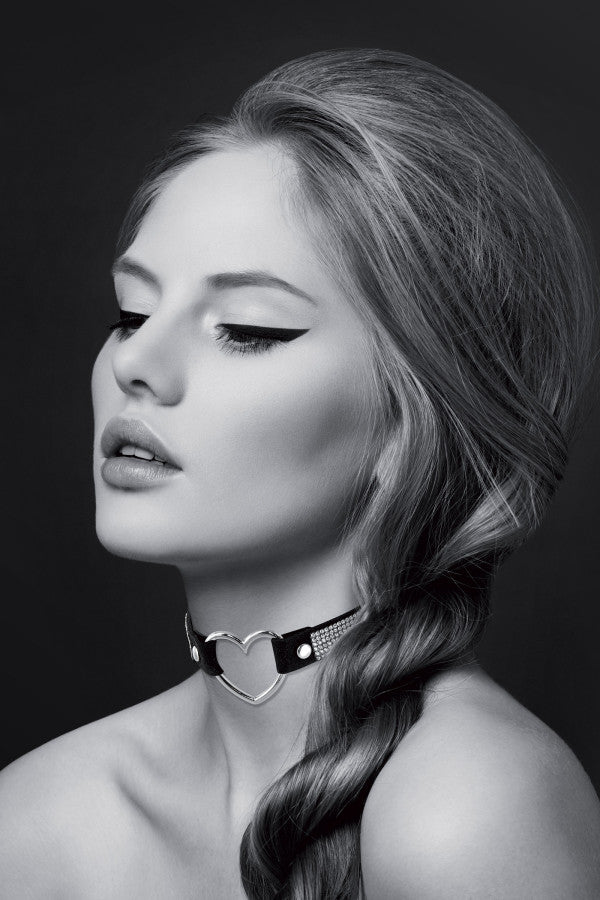 Bijoux Pour Toi - Rhinestone and Heart Collar - Black