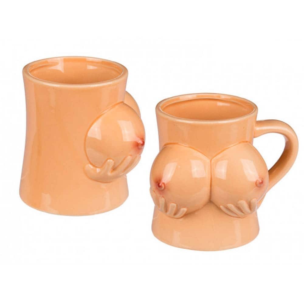 Cup tits